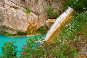 Polilimnio watervallen bij Charavgi