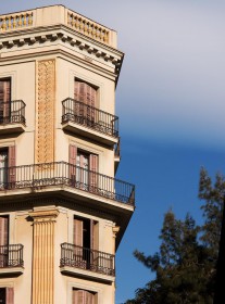 barcelona_building_city.jpg