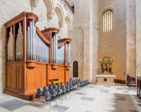 Basilika San Nicola - Innen