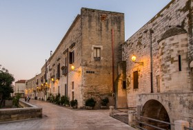 Die Stadtmauer von Bari