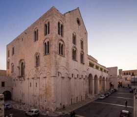 Basilika San Nicola - Rückseite