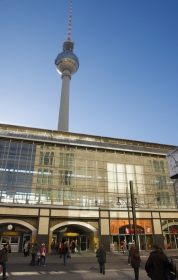 Berlin_Alex_Bahnhof.jpg