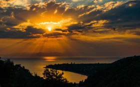 Zonsondergang op Euboea