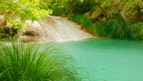 Polilimnio Waterfalls