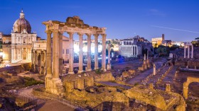 Forum Romanum bei nacht