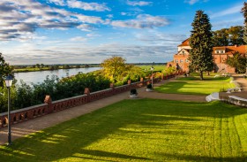 Elbblick von der Burganlage Tangermünde